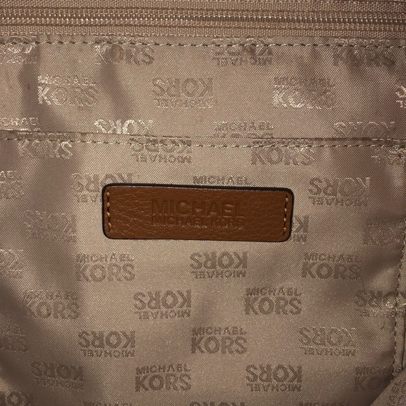 Handbag - Picture 7 of 8